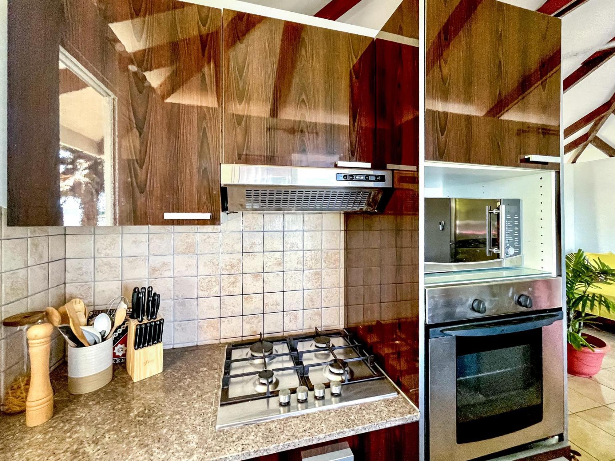 O'Coco Bungalow- Breathtaking Waterfront Views, Endless Memories Paea Exterior photo